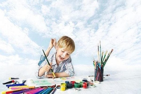 暑假即将结束，该如何帮孩子收收心？用对方法父母就能省心