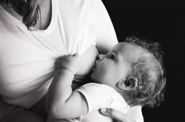 母乳喂养新生儿腹泻怎么办？