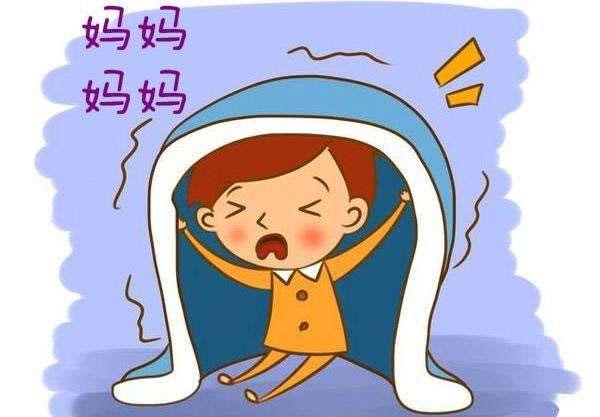 “妈妈，我不要自己睡”面对7岁的孩子，妈妈该怎么应对？