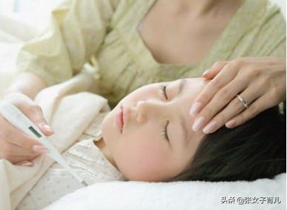 宝宝长牙发烧别乱吃药，这样护理才更有效，新手宝妈都看看