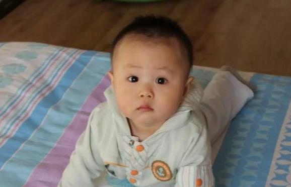 入秋后，3件事别对孩子做，件件像“石头”，但很多父母每天都做