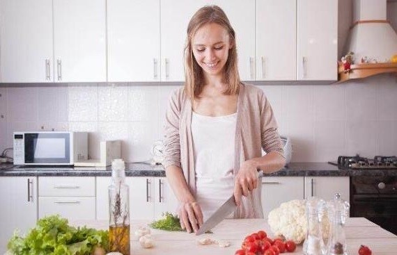 孕妈吃兔肉就会生“兔唇宝宝”？孕期注意这3件事，才至关重要