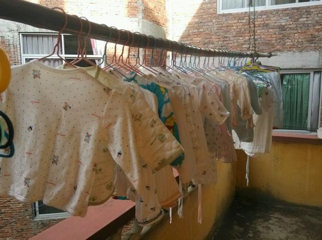 为什么老一辈不让宝宝的衣服在外过夜？不是迷信，是有科学依据的