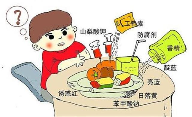这些零食已被列入“黑名单”，对身体没好处，家长要管好孩子的嘴