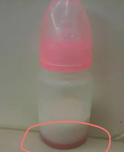 保姆偷喝宝宝母乳，被抓说：一斤奶一斤血，母乳真是妈妈血变的吗