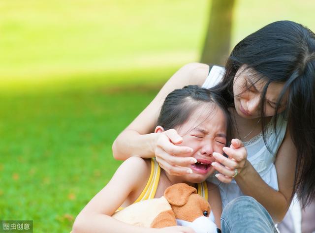 全职妈妈一个人带孩子的3个危害，懂得之后孩子健康成长