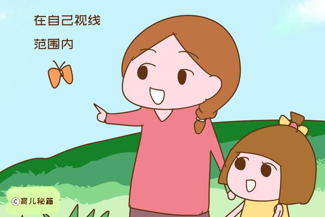 爸爸当街被抢钱后，下一个举动却是抱起女儿，原因发人深省