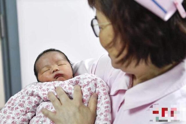 孩子出生后，为什么护士要让孕妈说出孩子的“性别”？原因很简单
