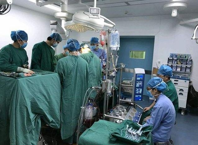 第一胎剖腹产不疼，二胎剖腹产为何会感觉那么疼？大夫说了答案