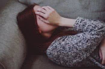 二胎之后，大宝的一句话，让妈妈瞬间红了眼眶……