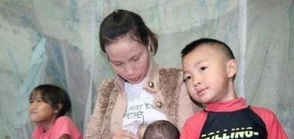 她今年29岁9年里生了6个孩子，现在又怀孕了，还要生