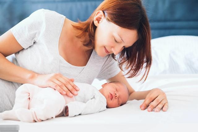 奶不够、夜奶频、吃不到？哺乳9个月后问题已全部解决，总结分享