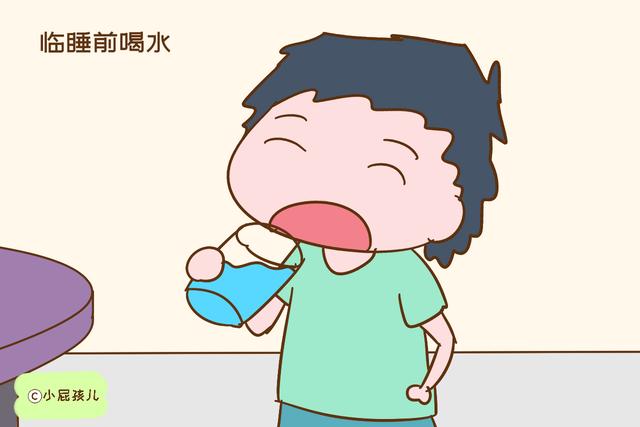 孩子在这两个时间段喝水，时间久了容易伤身体，妈妈可别不知道
