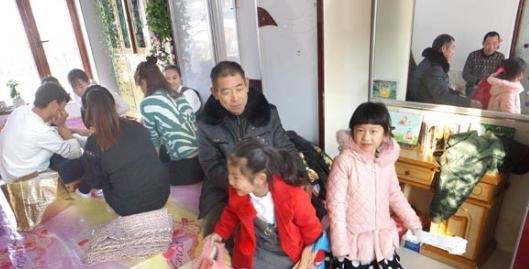 就算关系再好，也不要让这几种人抱新生儿，有科学根据并非迷信