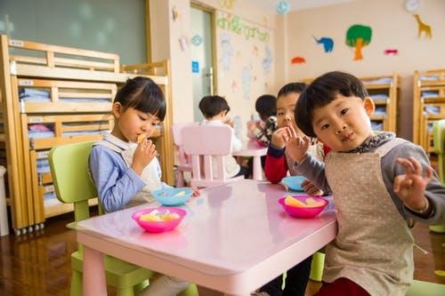 挑选幼儿园，我最看重这一点！幼儿园怎么样，宝宝不说，你要会问