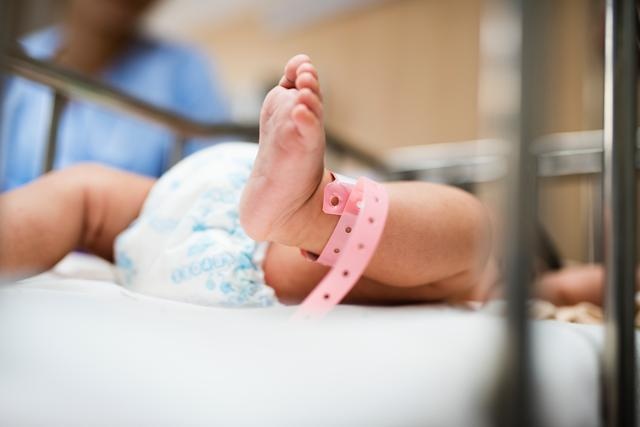 幼儿久咳会成肺炎？这个错误认知是时候结束了
