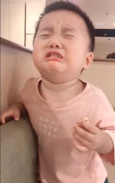 去海底捞，请一定点拉面，请一定要带上孩子
