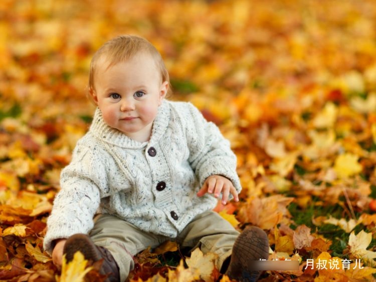 孩子每天穿着上万元衣去上学，家长这样做是否有错呢？你怎么看？