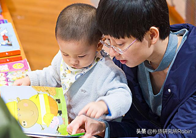 背诵古诗就像滴水穿石，或许一开始没用，最终孩子会受益终身
