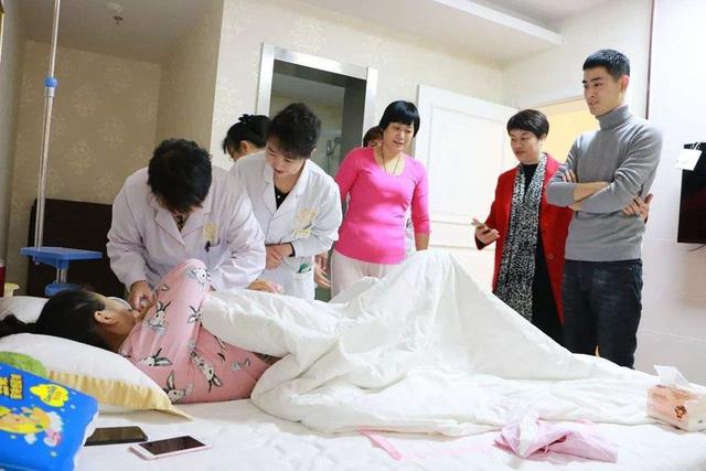 去探望坐月子产妇，这3种人最好远离，不然会遭人讨厌