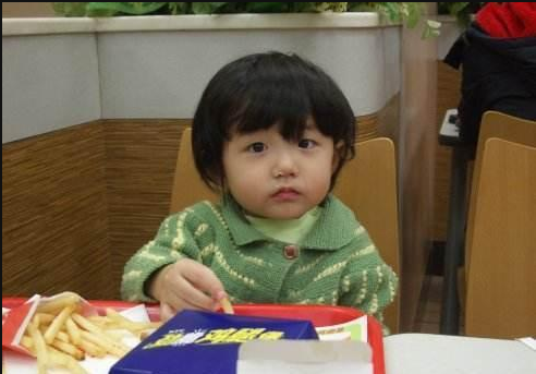 5岁孩子因经常吃3种食物，被判性早熟，没准你们家也经常吃