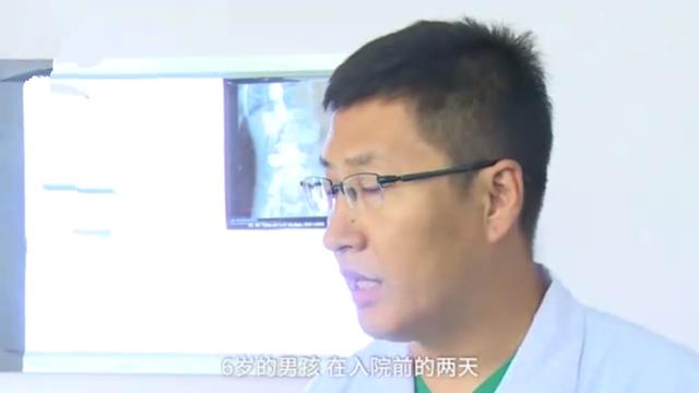 六岁男童腹痛入院，检查发现61颗磁力球肚中串成项链，父母别大意