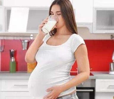 锦江区月子中心哪家好，孕妇喝牛奶的最佳时间是什么时候？