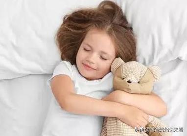 叫醒孩子时间有讲究？孩子个子高不高，和这两点睡眠知识大有关联