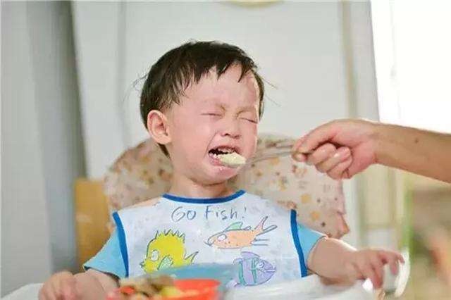 孩子身材瘦弱、不长个？这4个明显信号，是在提醒家长：该补锌了