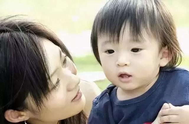 宝妈经验：最有效的亲子交流，往往在接孩子放学回家的路上