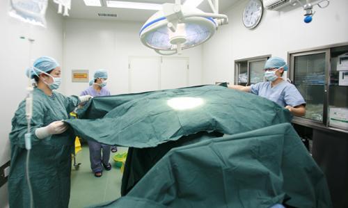 剖腹产会给女性留下什么“后遗症”？大夫：这3点生二胎时很明显