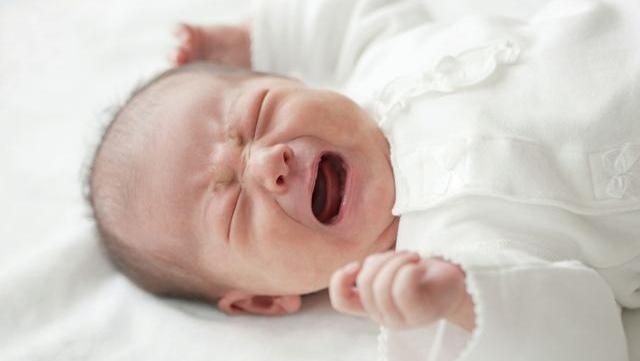 做错3件事，宝宝入睡难睡眠短，还会耽误身高发育