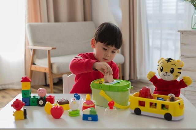 担心宝宝上幼儿园哭闹？做好3件事不用愁