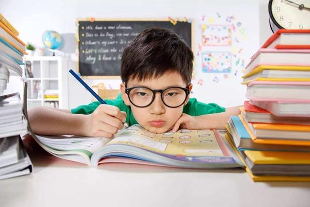 孩子经常有这3种行为，可能预示着心理不健康，你还不重视吗？