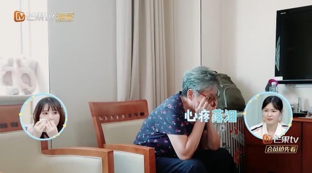 《新生日记》李艾妈妈在产房外哭泣：没有一种爱能敌得过母爱