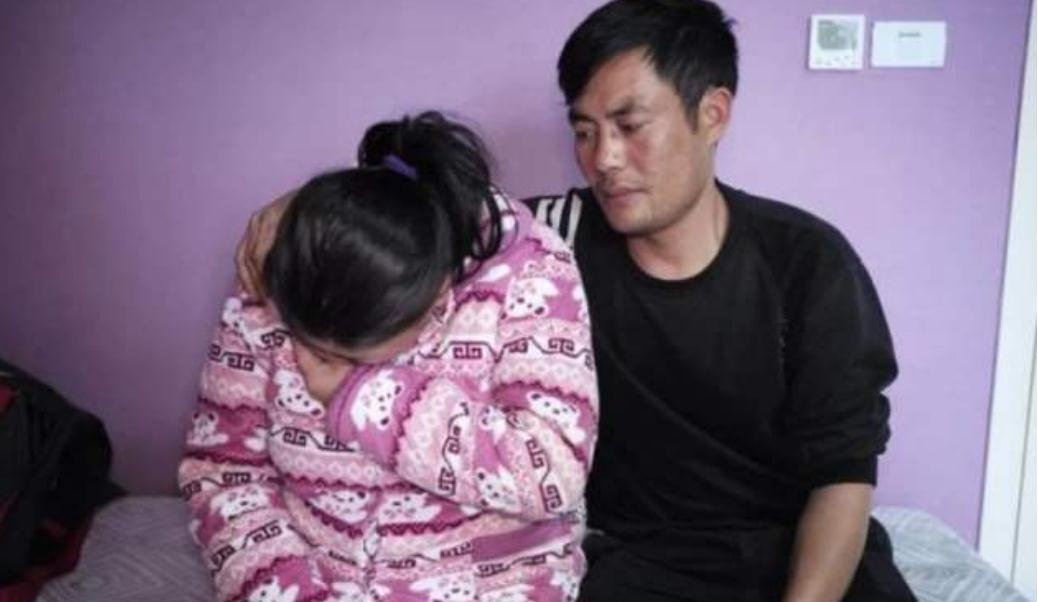 23岁产妇顺产第二天，半夜感觉下面有虫在爬，打开灯后狂喊救命