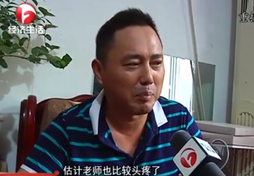 家有五胞胎是种啥体验？宝爸为作业不同让5胞胎分班，网友：聪明