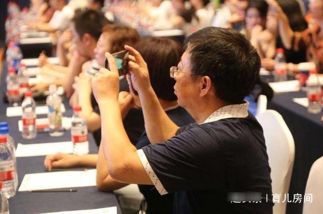 家长会上，“差生爸爸”的一席话，说出了很多父母的心声