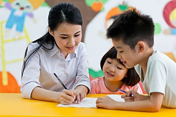 这三类乳名，千万不要给孩子起，否则既难听还伤孩子自尊！