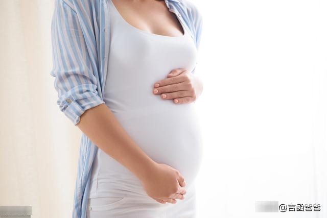孕妈有这4种身体体征，胎儿可能会营养不良，孕妈要多留意