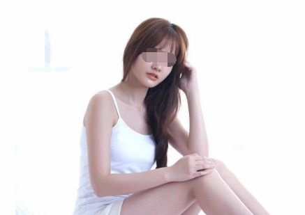 20岁女子意外怀孕,4次人流没能流掉,医生检查后,懵了