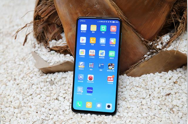 雷军憋大招,小米mix4基本参数被确认,极窄下巴成最大亮点