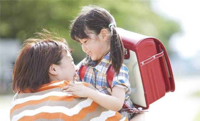 “我才不要上幼儿园！”，4岁孩子的哭诉，宝妈三言两语机智化解