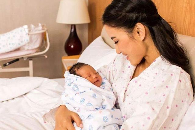 坐月子期间，产妇不能贪吃这3种水果，避免落下月子病