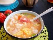 Tomato Knots Soup: Using Eggs Instead of Water and Flour Results in Uniform, Smooth, and Chewy Knots
