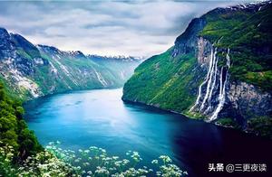 Only by being like a flowing stream can one be truly good.