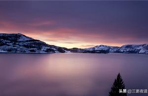 Water is pure when clear, and there are no fish; a person is discerning when alert, and there are no disciples.