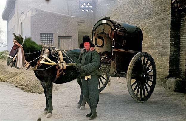 兰州城的马车 (来自:旧时光老影像)