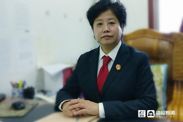 李昆仑于1994年以全县第一名的成绩考入冠县人民法院以来,曾扎根基层