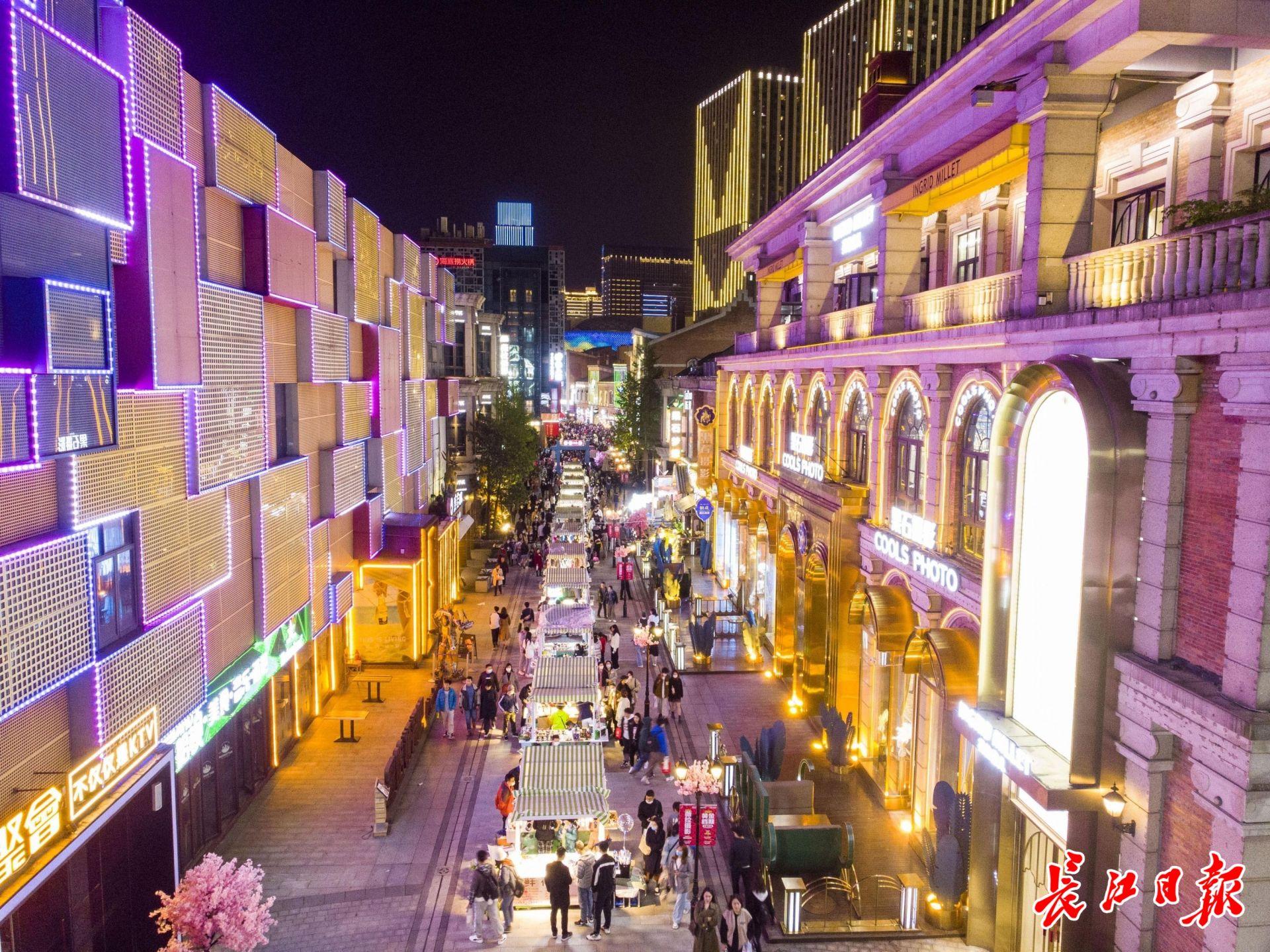 武汉夜景实拍 街拍图片